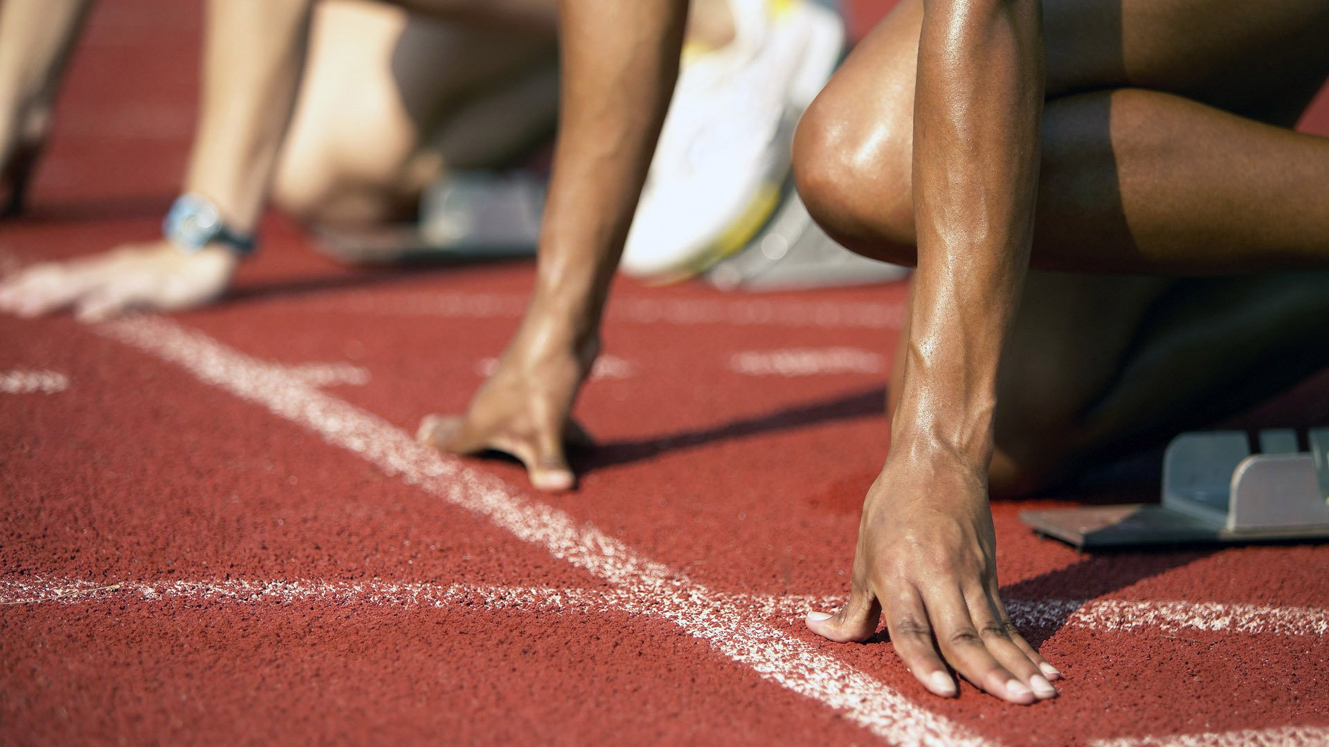 九游手游下载-穿越火线 选手状态成为焦点，穿越火线职业选手画面设置